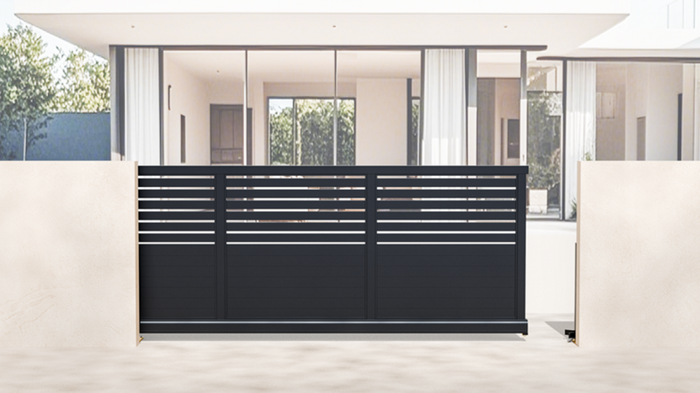 <strong>RMG 250 CGA 3M Black Automatic Aluminium Driveway Sliding Gate</strong>